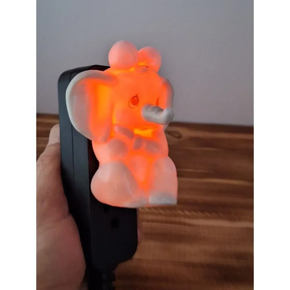 RARE Vintage 1993 Precious‎ Moments Holiday Elephant Light Red Light